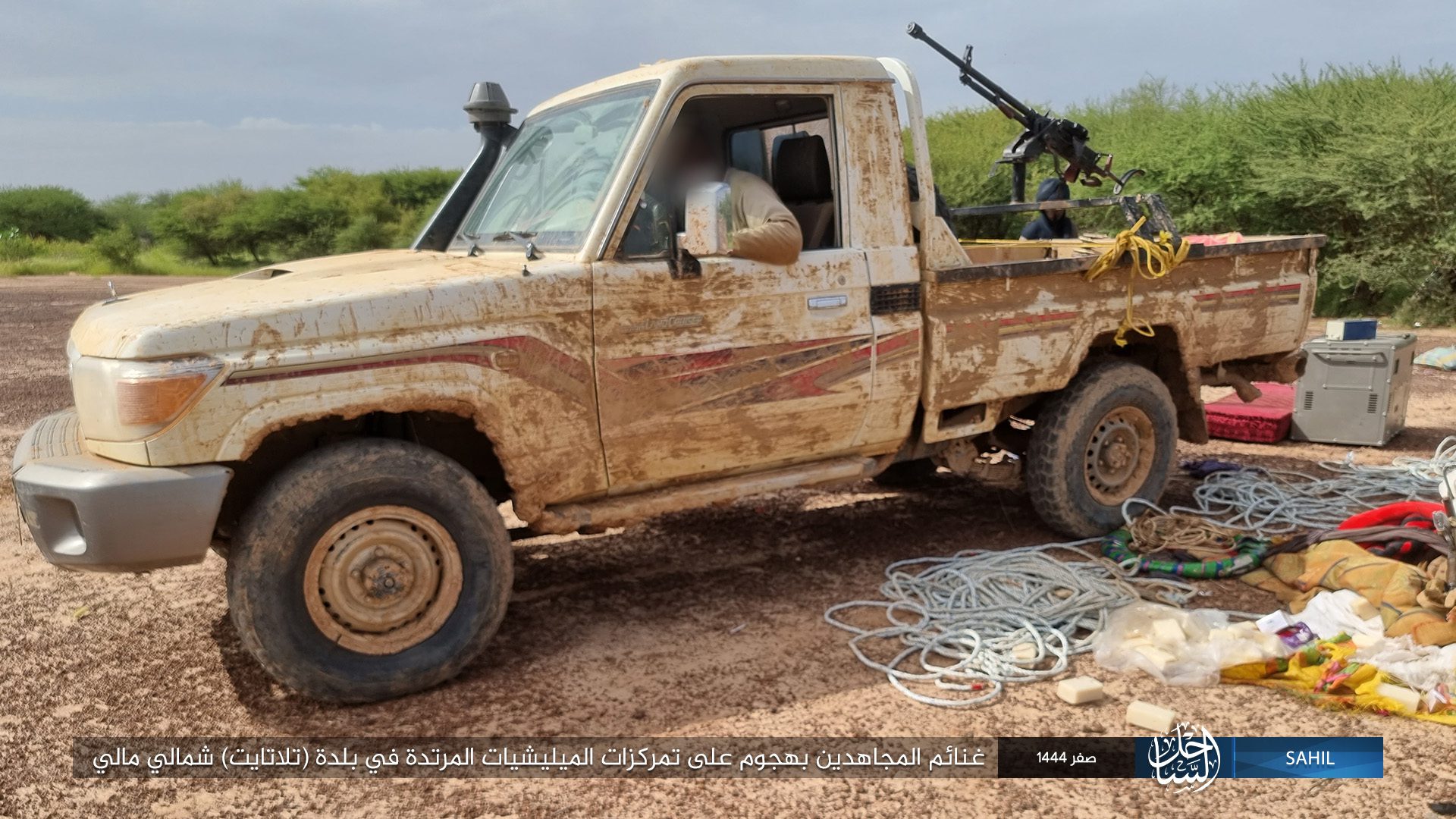 IŞİD Mali'de El-Kaide'ye bağlı bir köyü bastı