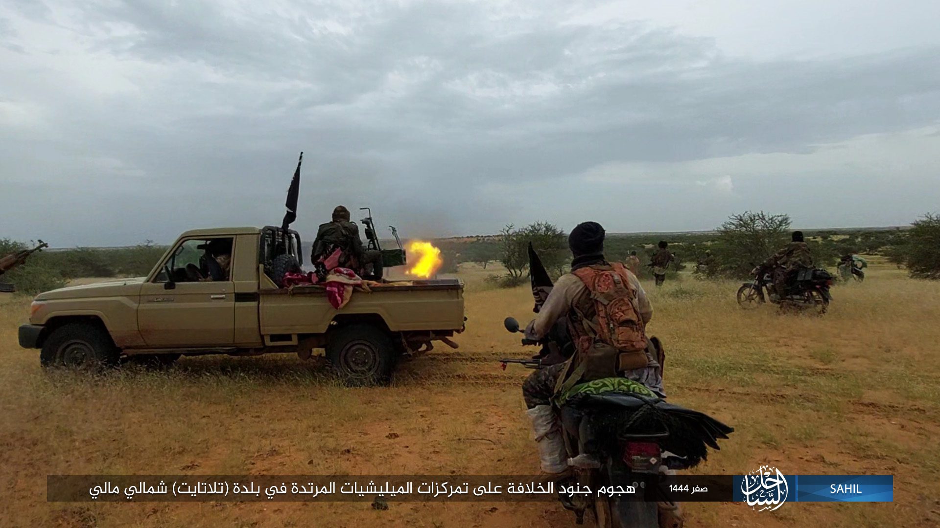 IŞİD Mali'de El-Kaide'ye bağlı bir köyü bastı