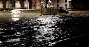 İtalya'yı sel vurdu: 10 ölü