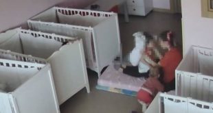 Kreşte küçük çocuğa öğretmeninden darp!