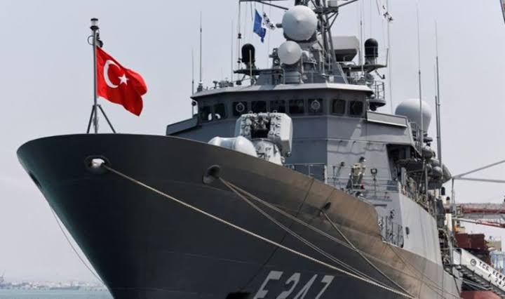 Yıllar sonra Türk savaş gemisi NATO görevi için İsrail limanına demirledi