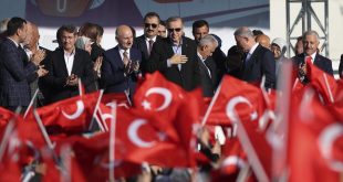 Erdoğan: Bu İstanbul'un belediye başkanı ne iş yapar?