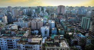 Bangladeş karanlığa gömüldü