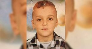 Bir çocuk daha sokak köpeklerin kurbanı oldu!