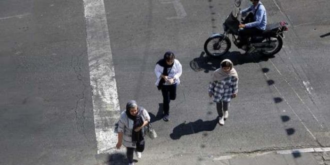 Fransa İran'daki vatandaşlarına "ülkeyi hemen terk edin" dedi