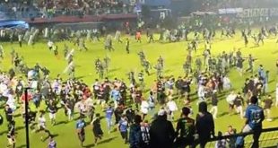 Kaybedilen maçta izdiham çıktı: 127 ölü