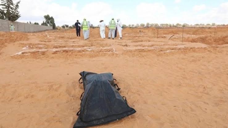 Libya’da bulunan toplu mezardan 42 ceset çıkarıldı