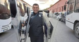 Polis memuru vapur iskelesinde intihar etti!