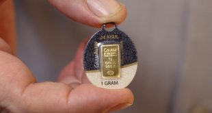 Altın fiyatlarında dalgalanma sürüyor