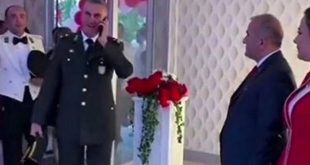 Resepsiyonda Valinin elini sıkmayan askerler görevden alındı