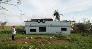 Roslyn Kasırgası Meksika'yı vurdu! 4 kişi hayatını kaybetti
