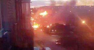 Rusya'da uçak evin üzerine düştü
