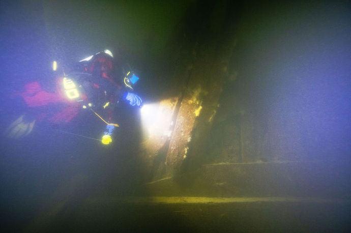 İsveç'te 17. Yüzyılda batan savaş gemisinin enkazına ulaşıldı