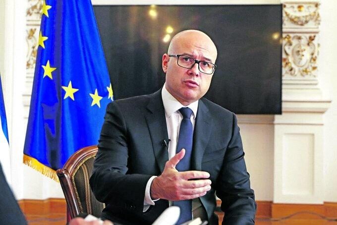 Sırp lider Vucic ordusuna “hazır ol” emri verdi