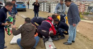 Batman'da cami inşaatındaki iskelenin çökmesiyle 1 işçi öldü, 19 işçi yaralandı