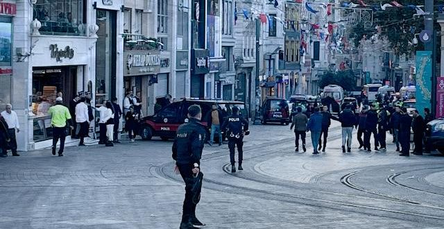 Beyoğlu'ndaki patlama baba ve kızını hayattan kopardı
