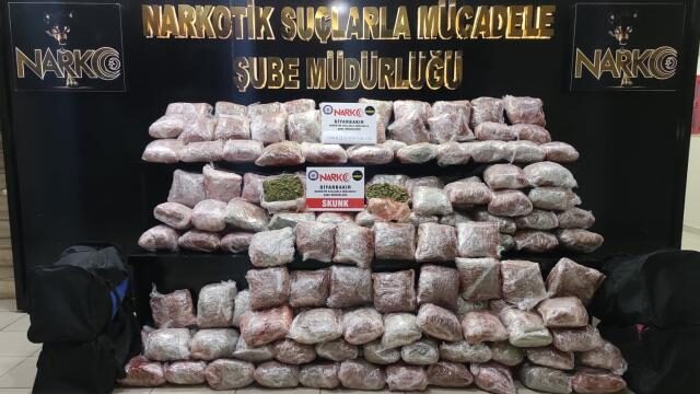 Diyarbakır’da operasyon! Nakliye aracında 104 kilogram uyuşturucu bulundu