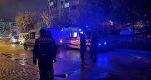 Emekli polis eşini silahla öldürdü