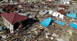 Endonezya'da şiddetli deprem! Çok sayıda ölen ve yaralanan var!