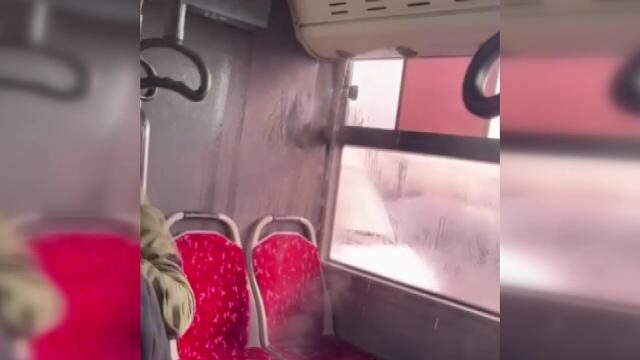 İETT otobüsünün kalorifer borusu patladı