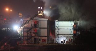 İnşaat işçilerin kaldığı konteynerde yangın çıktı, 1 işçi hayatını kaybetti!