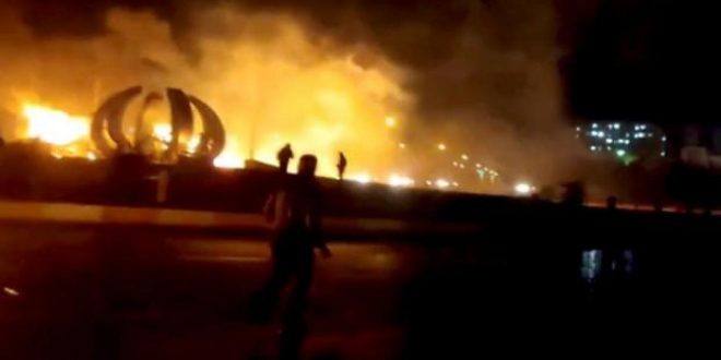 İran'da protestocularla yaşanan çatışmada komutan öldü