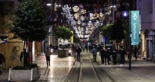 İstiklal Caddesi'ndeki ağaçlar valilik kararıyla kaldırılıyor