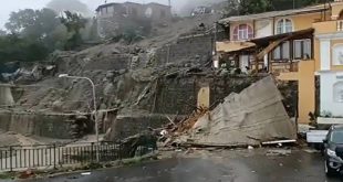 İtalya'da meydana gelen toprak kaymasında 8 kişi öldü