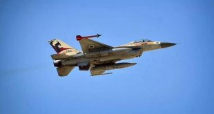 Lübnan, İsrail'i hava sahasını ihlal etmekle suçladı