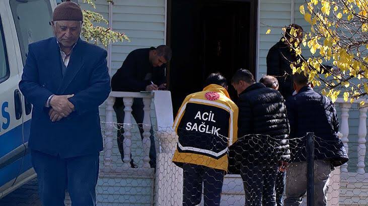 Yengesini baltayla öldürdü, ağabeyi bunu görünce kalp krizi geçirdi