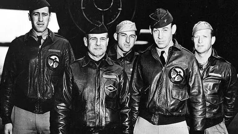 ABD'nin yeni hayalet bombardıman uçağı: B-21 Raider