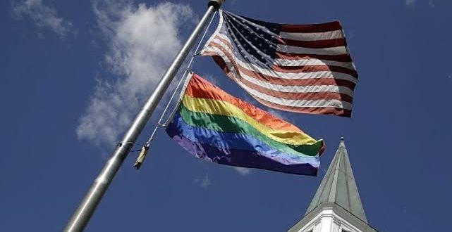 ABD'de eşcinsel evlilikleri koruyan tasarı onaylandı