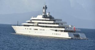 Abramoviç'in ultra lux yatı Bodrum'a demirledi