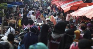 Endonezya'da zina edene hapis cezası