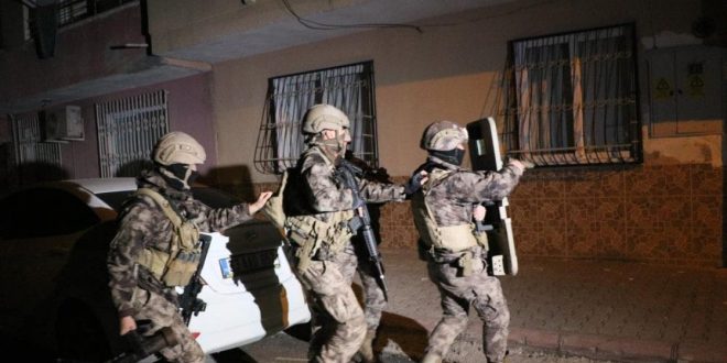 Mersin'de uyuşturucu tacirlerine operasyon