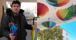 Tavana asılan renkli şemsiyeler LGBT'yı bağdaştırıyor gerekçesiyle söküldü!