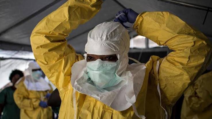 uganda devlet baskani ebola salgininin bittigini duyurdu 02