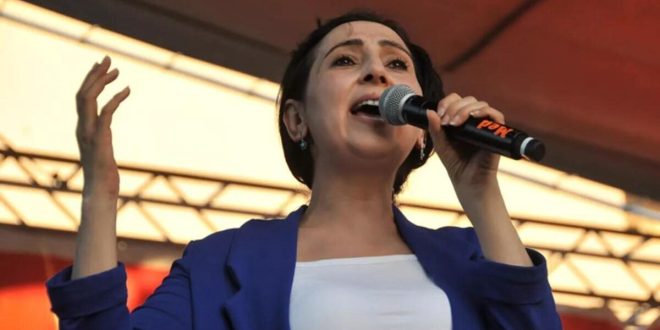 HDP: FETÖ'ye cemaat demeyi tercih ediyoruz!