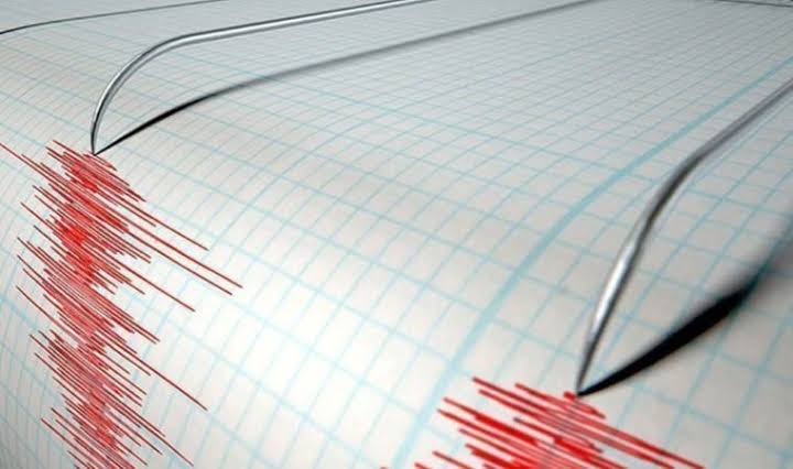 afad verileri paylasti izmir de 4 gunde 142 deprem meydana geldi 01