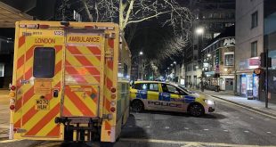 İngiltere'de seyir halindeki araçtan ateş açıldı: 2'si çocuk 5 yaralı