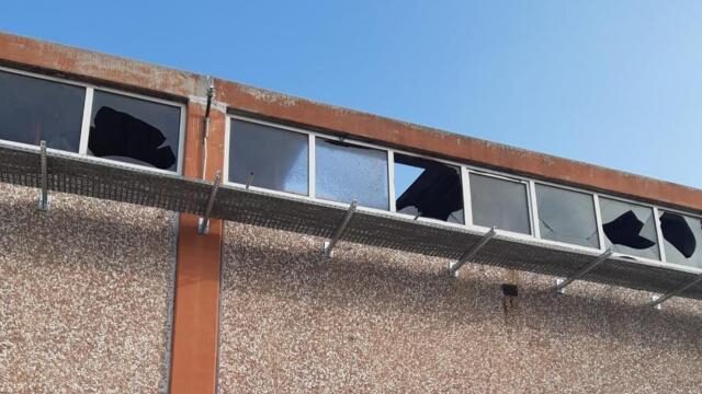 İzmir’de boya fabrikasında patlama