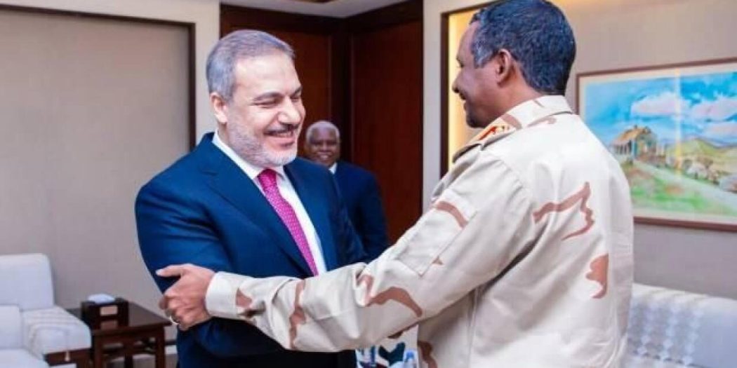 Hakan Fidan’dan Sudanlı komutana sürpriz ziyaret