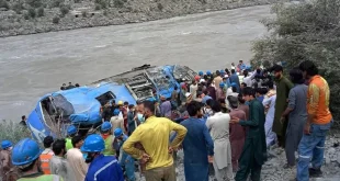 Pakistan'daki bot faciasında ölenlerin sayısı 52'ye yükseldi!