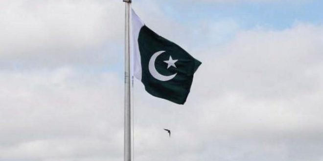 Pakistan Mart'ta ara seçime gidiyor