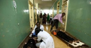 Yeni yıl kutlamalarında izdiham: 10 ölü