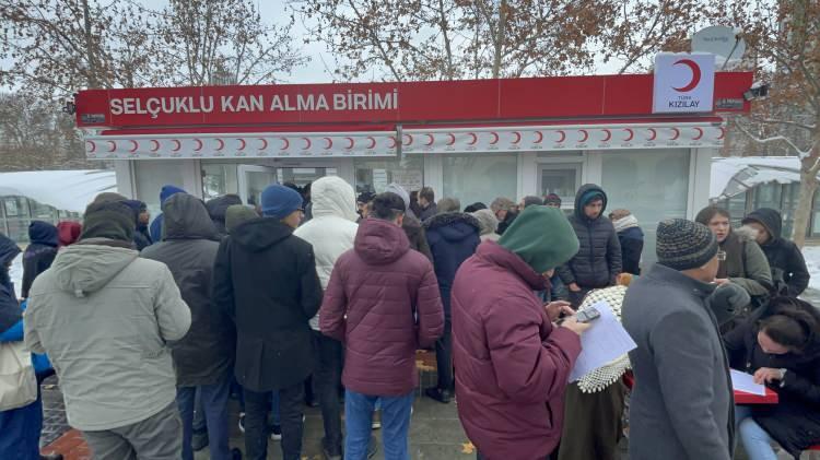 Kuveyt'te kutlamalar iptal edildi, Türkiye'ye acil yardım adımı