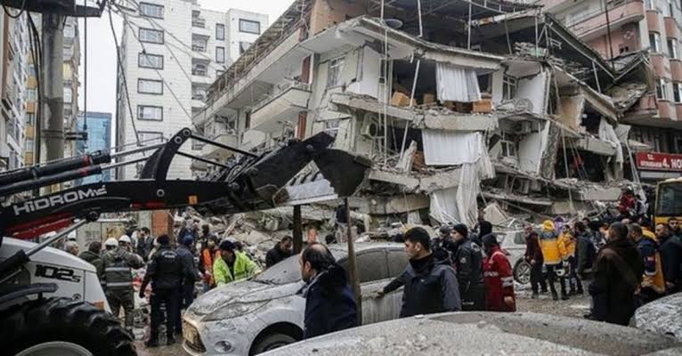 Depremde vefat edenlerin sayısı 12 bin 873’e yükseldi!