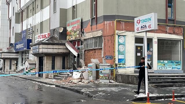 Kayseri’de 73 bina ağır hasarlı bulundu