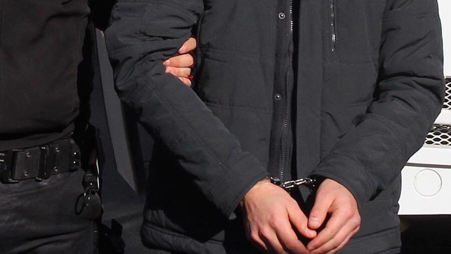 Kocaeli’de rüşvet operasyonu: Cumhuriyet savcısı tutuklandı
