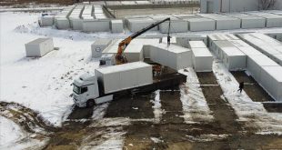 NATO depremzedeler için konteyner göndermeye hazırlanıyor